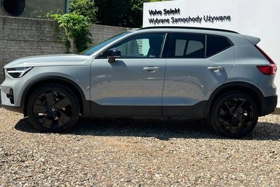 Volvo XC40 B3 Plus Dark