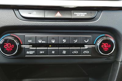 Kia XCeed 1.6 GDI PHEV Business Line DCT