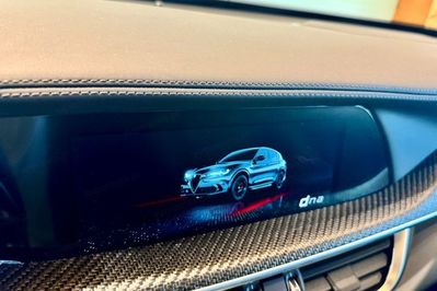 Alfa Romeo Stelvio 2.9 Bi Turbo V6 Quadrifoglio Q4