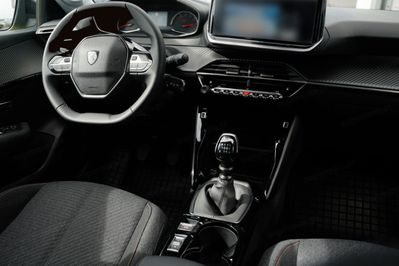 Peugeot 208 Business 1.2 PureTech