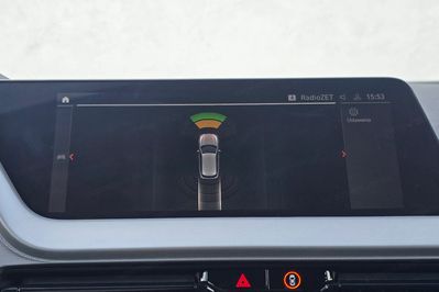BMW Seria 1 118i Advantage