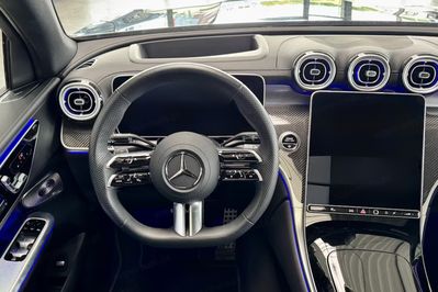 Mercedes Klasa C 200  4-Matic AMG