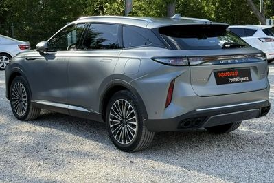 Omoda 9 1.5 Super Hybrid Exclusive Awd
