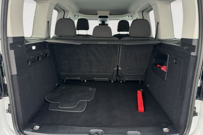 Ford Tourneo Connect 2.0 Ecoblue Titanium