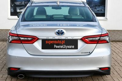 Toyota Camry 2.5 Hybrid Executive Cvt