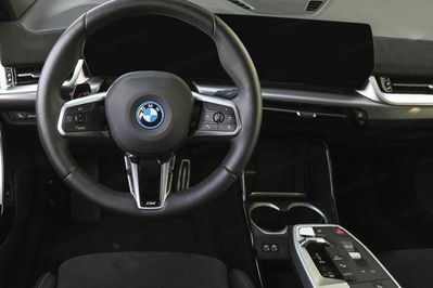 BMW iX2 eDrive20 M Sport