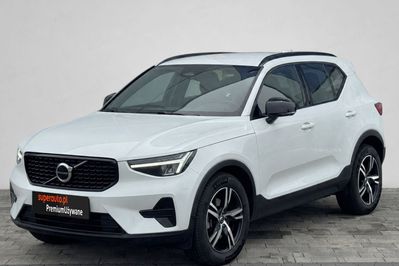 Volvo XC40 B3 Plus Dark