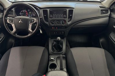 Mitsubishi L200 Invite 4x4