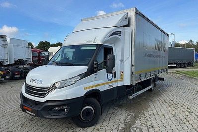 Iveco Daily 70C18 Zabudowa + Tył spanie