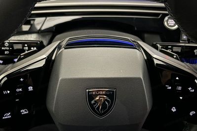 Peugeot 3008 Allure e-DCS 1.2 mHEV