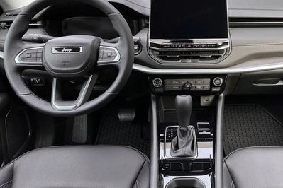 Jeep Compass Altitude 1.5 T4 mHEV DCT