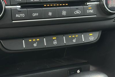 Kia Cee'd 1.6 t-Gdi DCT7 Opf Gt