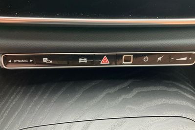 Mercedes Klasa E 220 d  4-Matic AMG