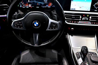 BMW Seria 3 320d xDrive M Sport sport-aut