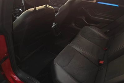 Volkswagen Arteon 2.0 TDI SRC 4Motion R-Line DSG