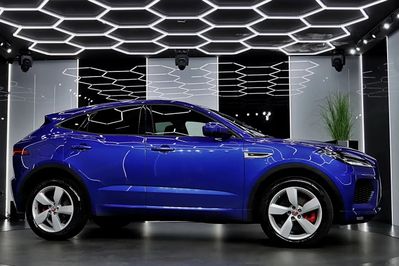 Jaguar E-Pace 2.0 i4P AWD R-Dynamic SE
