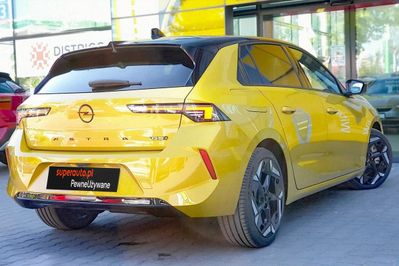 Opel Astra GSe Plug-in Hybrid