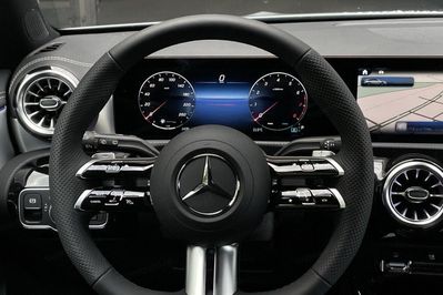 Mercedes CLA 250 4-Matic AMG Line Shooting Brake