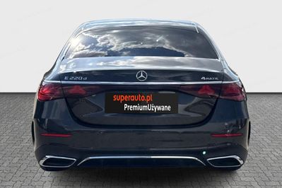 Mercedes Klasa E 220 d 4MATIC AMG Line