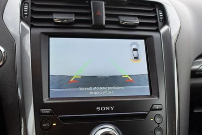 Ford Mondeo 2.0 Hybrid