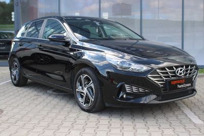 Hyundai i30 1.5 T-GDI Smart DCT
