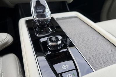 Volvo XC90 B5 B AWD Plus Bright 7os