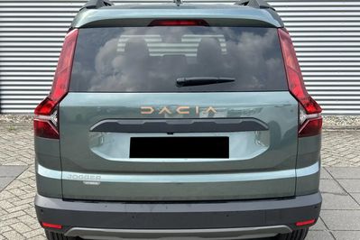 Dacia Jogger Extreme 5-miejsc 1.6 Full Hybrid