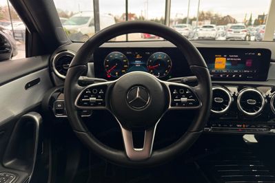 Mercedes Klasa A A 180 Progressive 7G-DCT