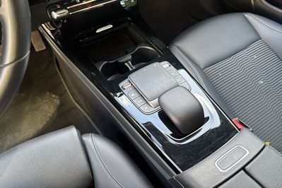 Mercedes CLA 200