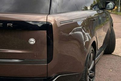 Land Rover Range Rover 4.4 V8 P615 SV