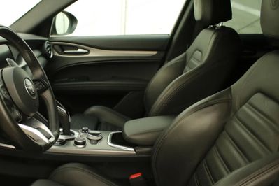 Alfa Romeo Stelvio Turbo Veloce Q4