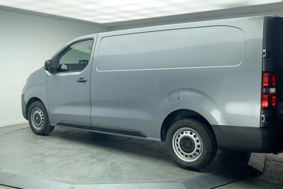 Peugeot Expert XL L2H1 EAT8