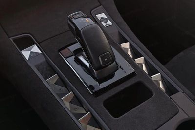 DS DS7 1.6 Performance Line