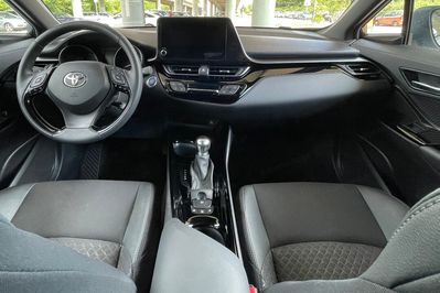 Toyota C-HR 1.8 Hybrid Style
