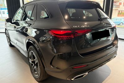 Mercedes GLC 220 d  4-Matic AMG Line