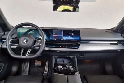 BMW Seria 5 Touring 520d M Sport