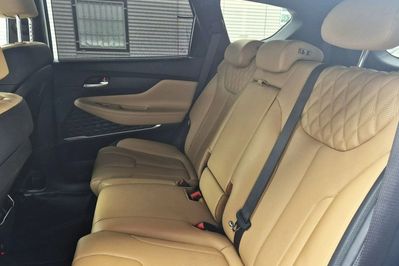 Hyundai Santa Fe 1.6 t-Gdi Hev Platinum