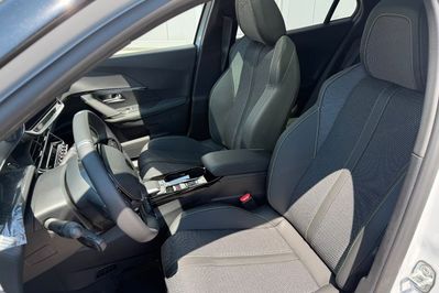 Peugeot 2008 GT e-DCS 1.2 mHEV