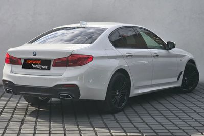 BMW Seria 5 520d xDrive M Sport sport-aut