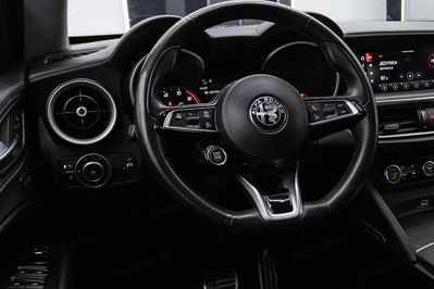 Alfa Romeo Stelvio 2.0 Turbo TI Q4 aut