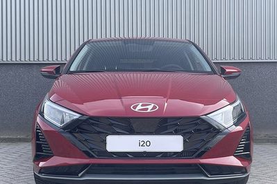 Hyundai i20 1.0 T-GDi Smart DCT