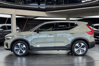 Volvo XC40 B4 Plus Dark aut