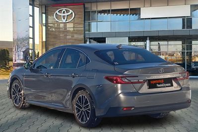 Toyota Camry 2.5 Hybrid Executive e-CVT