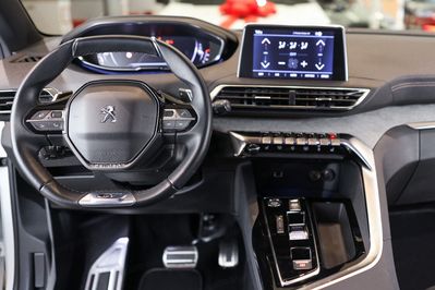 Peugeot 3008 1.5 BlueHDi GT