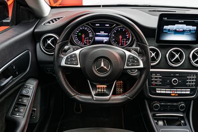 Mercedes CLA 220 4-Matic