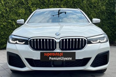 BMW Seria 5 530e xDrive M Sport sport-aut