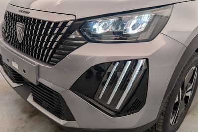 Peugeot 2008 ALLURE 1.2 PureTech