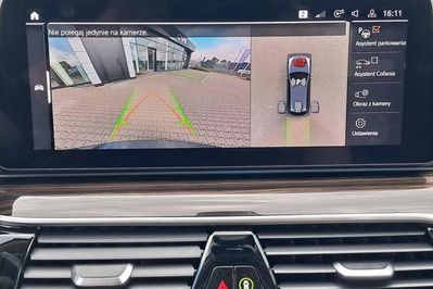 BMW Seria 5 530e xDrive Luxury Line aut