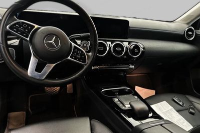 Mercedes Klasa A 200 d Progressive 8G-DCT