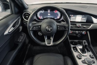 Alfa Romeo Giulia Turbo Veloce Q4